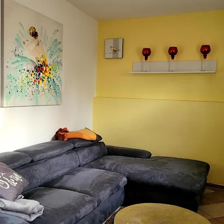 Ferienwohnung Gluecklich Apartment